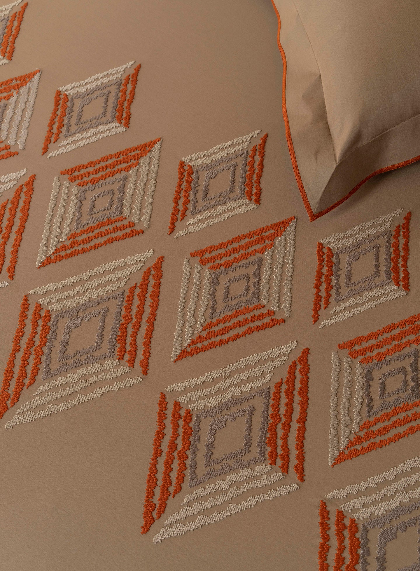 FAIRMONT-MOCHA KING BED SHEET SET