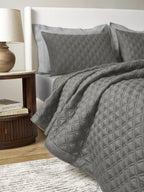 EVORA-GRIFFIN DOUBLE QUILTED BED SPREAD