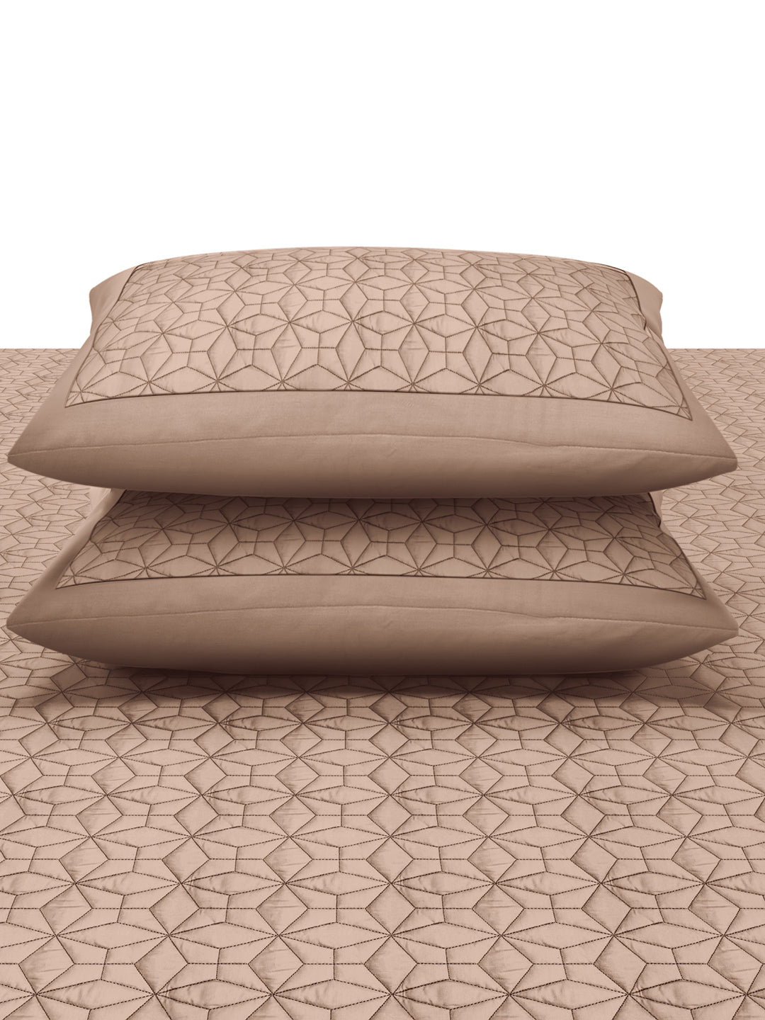 OPALINE-CUBAN SAND DOUBLE QUILTED BED SPREAD