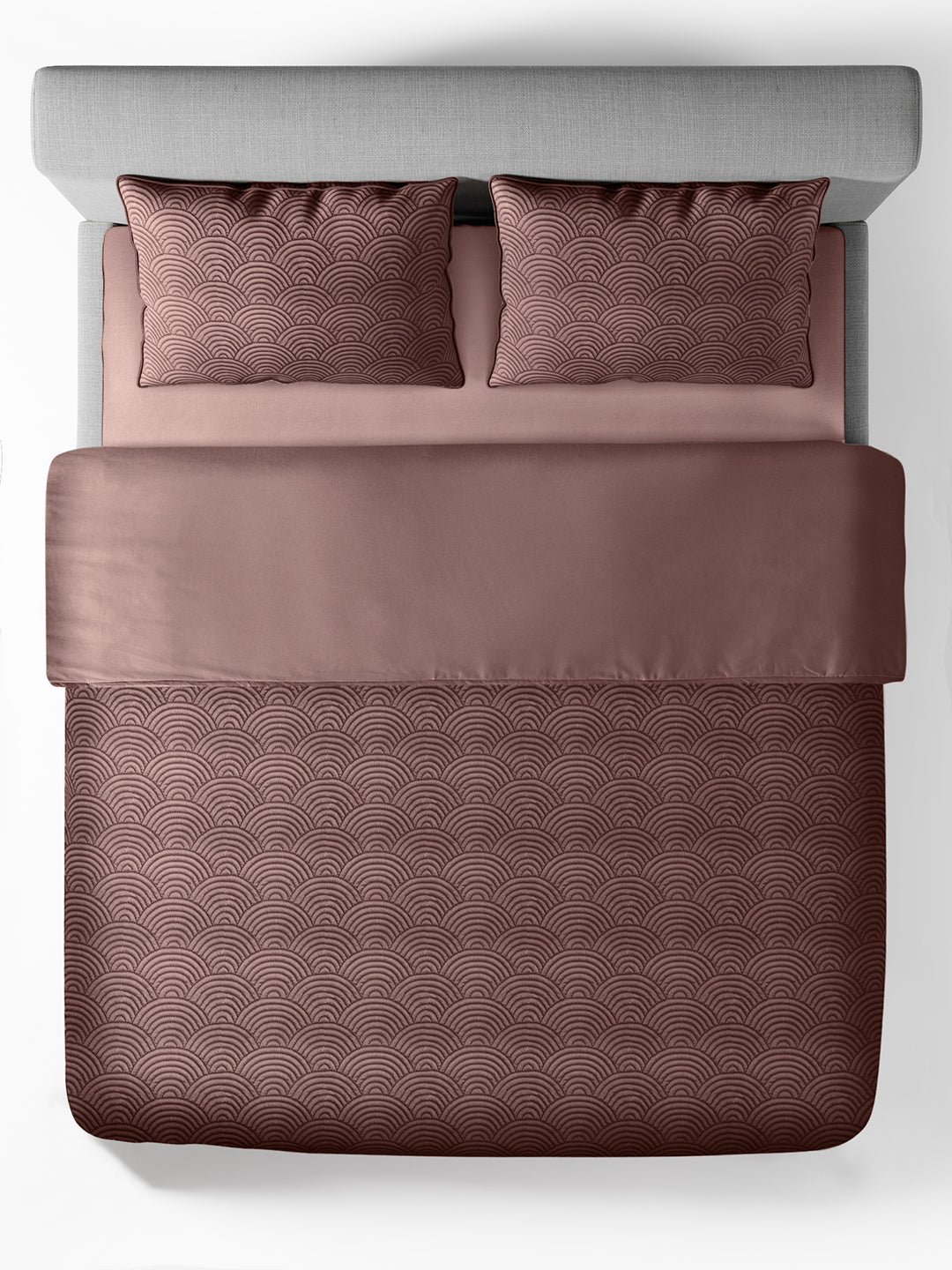 SCALLOP-FUDGESICKLE DOUBLE QUILTED BED SPREAD