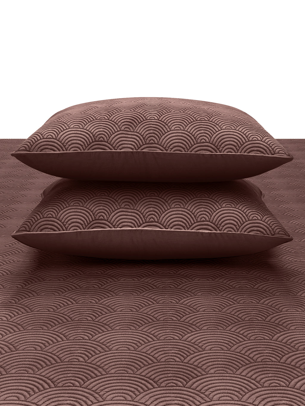 SCALLOP-FUDGESICKLE DOUBLE QUILTED BED SPREAD