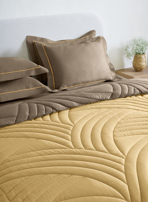 ASTRATTO-GOLDEN PALM-TIMBER WOLF DOUBLE COMFORTER BEDDING SET