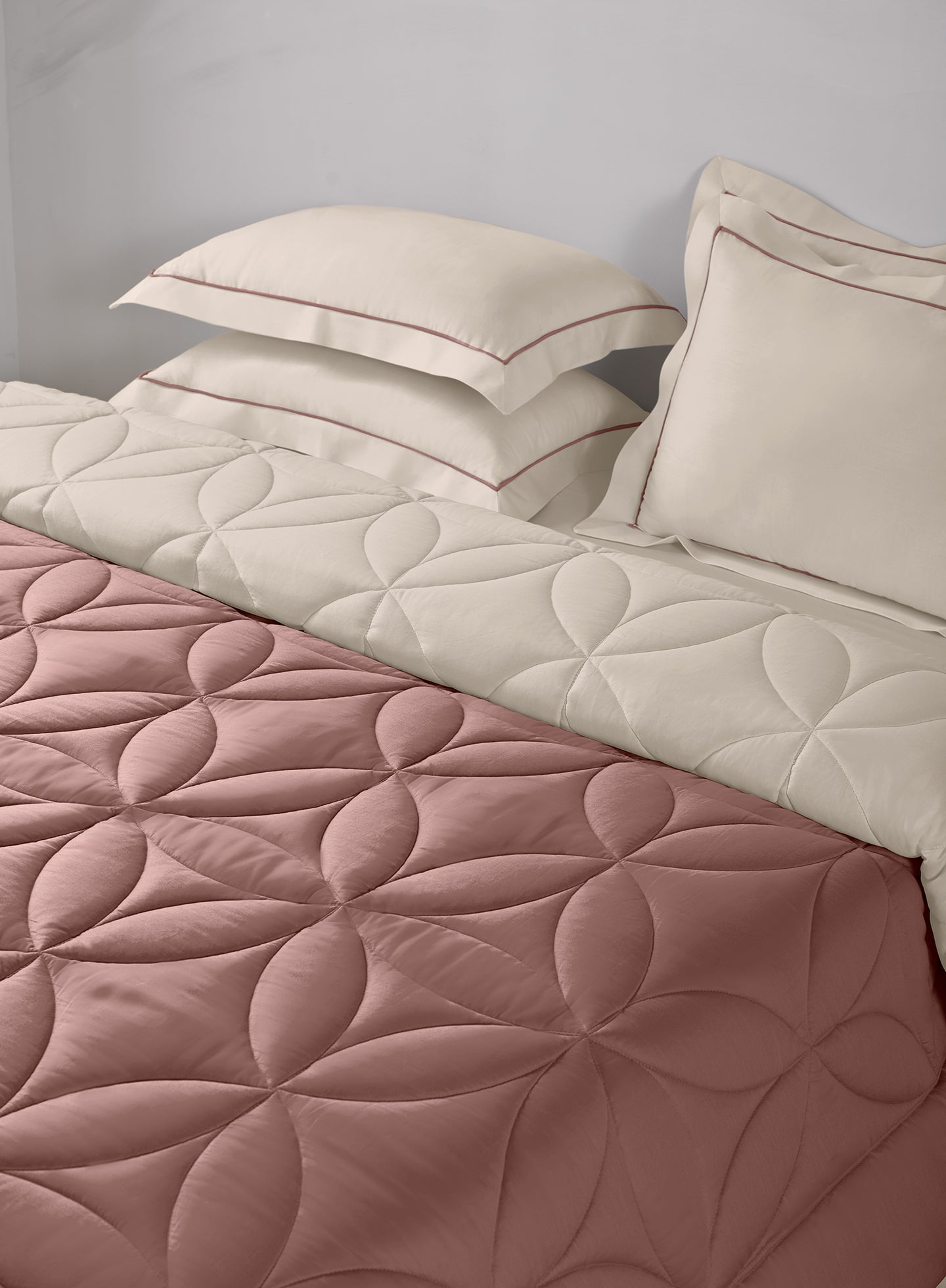 BELLA-ASH ROSE-TAN DOUBLE COMFORTER BEDDING SET