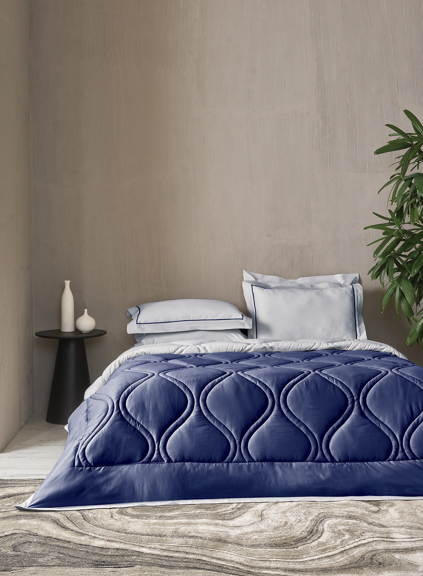BEVERLEY-HARBOR MIST-TRUE BLUE DOUBLE COMFORTER BEDDING SET
