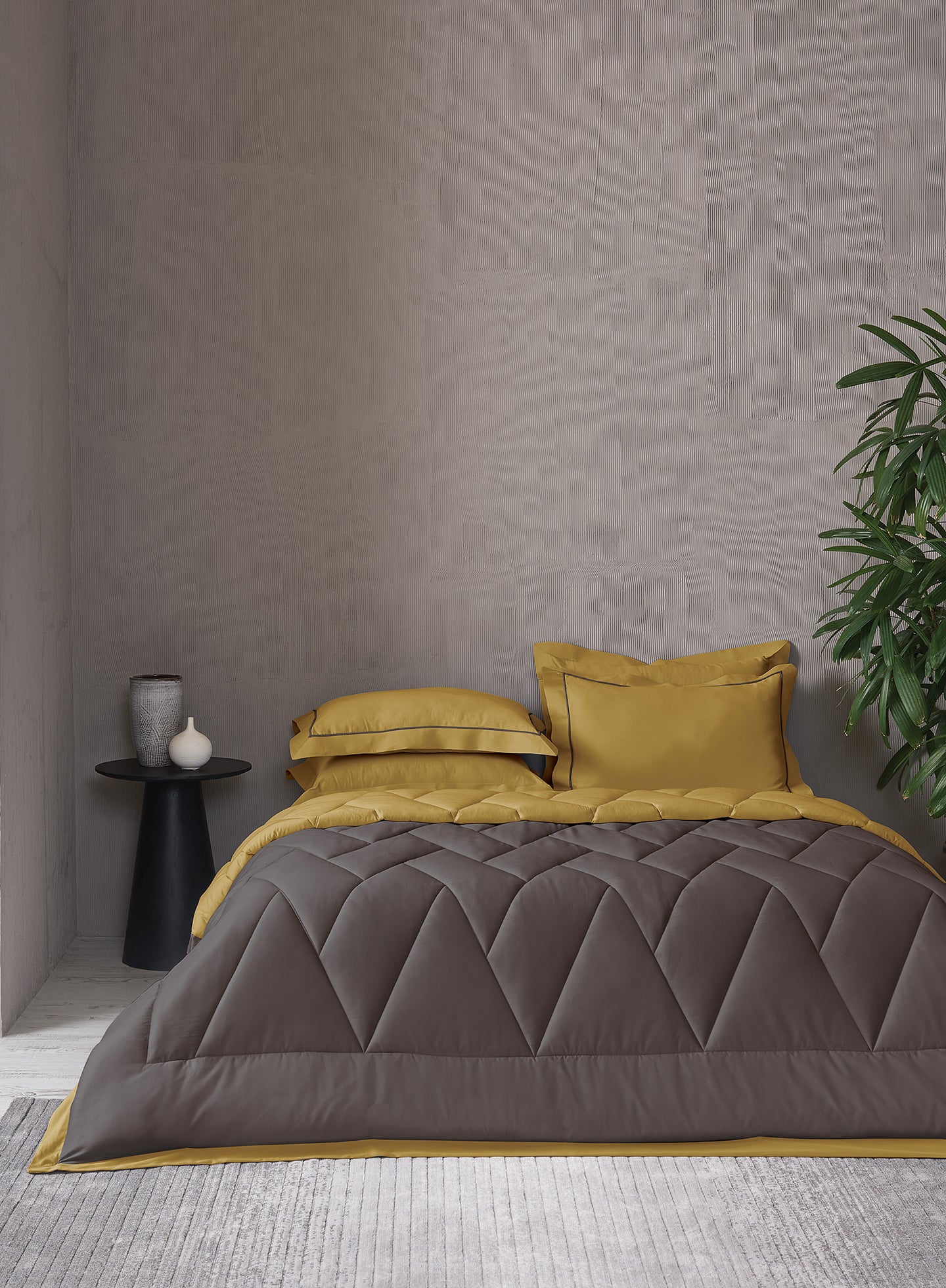 CARRIBEAN-ANTIQUE GOLD-MINERAL GREY DOUBLE COMFORTER BEDDING SET