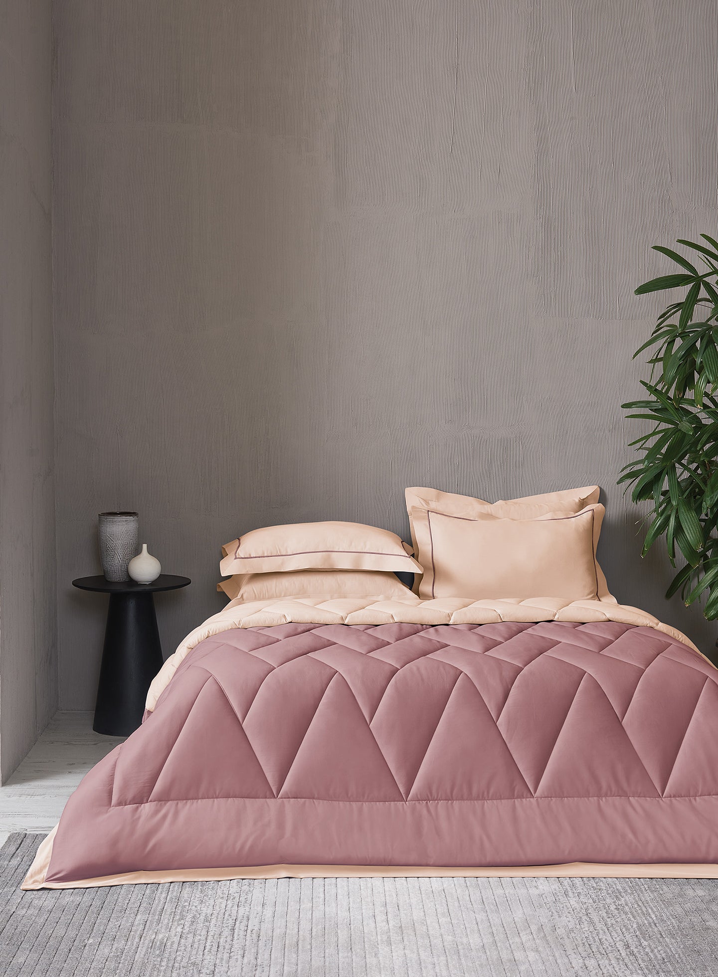 CARRIBEAN-PEACH BLUSH-ASH ROSE DOUBLE COMFORTER BEDDING SET