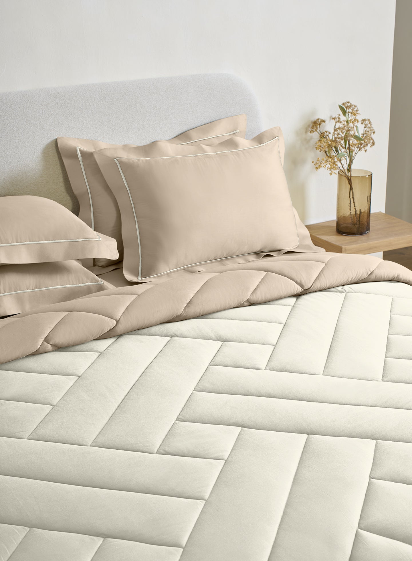 COPENHAGEN-MARSHMALLOW-FRENCH OAK DOUBLE COMFORTER BEDDING SET