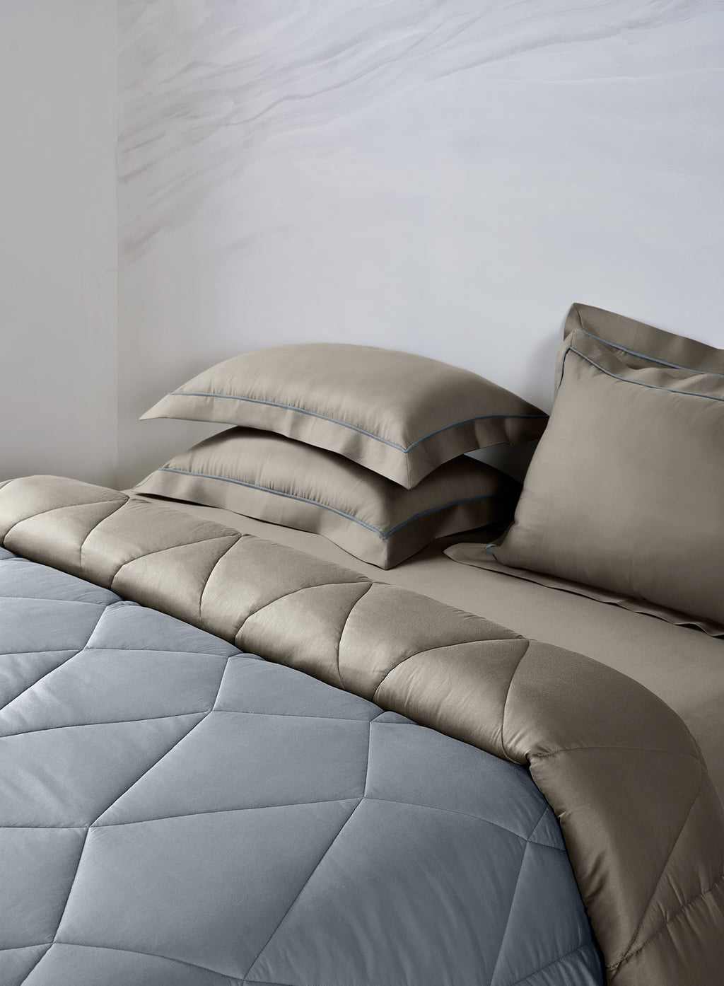 LEVANTO-ISLAND FOSSIL-SURFSPRAY DOUBLE COMFORTER BEDDING SET