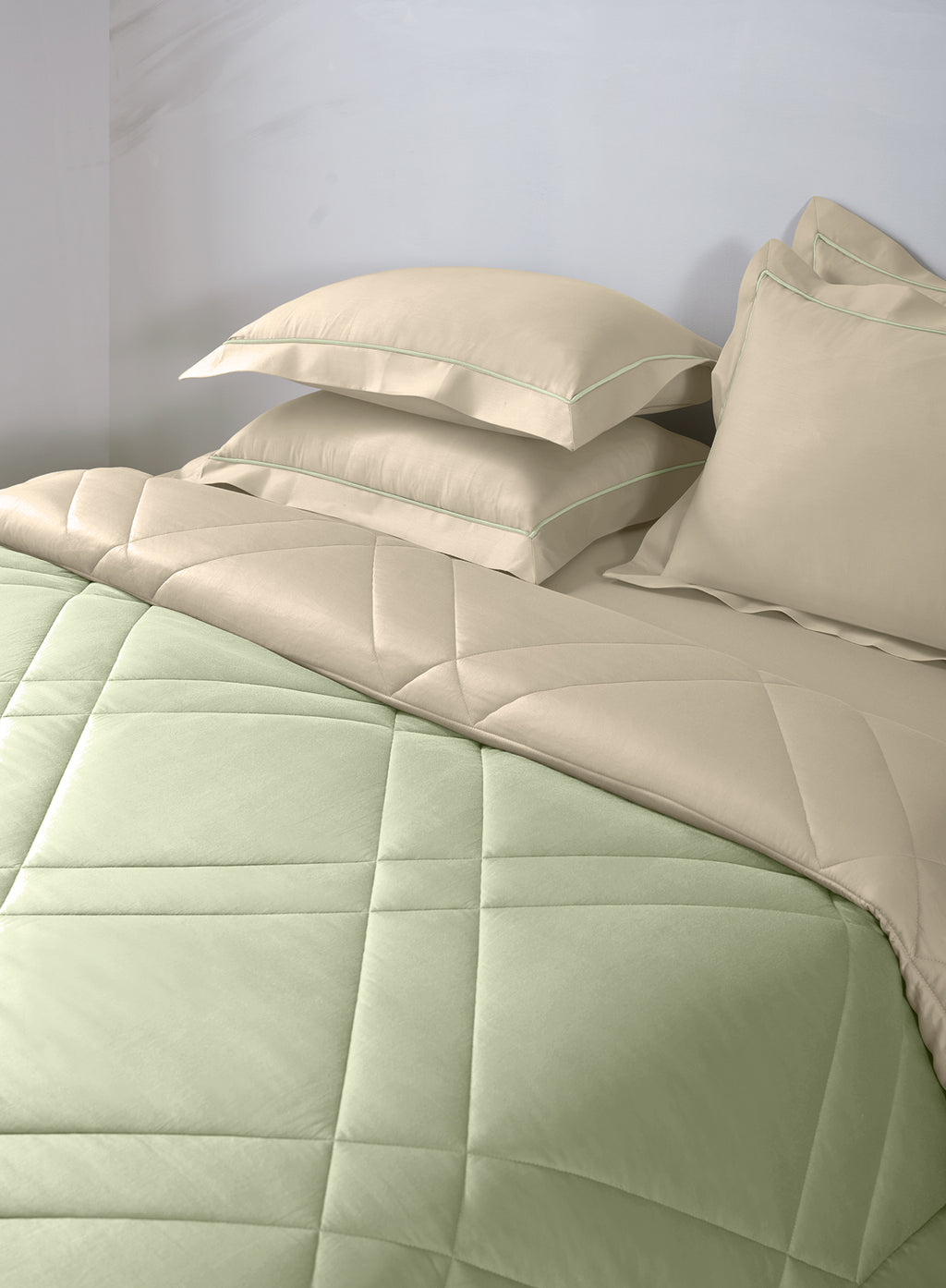 LOZENGE-CELADON GREEN-FRENCHOAK DOUBLE COMFORTER BEDDING SET