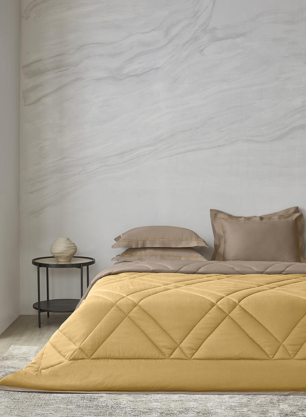 LOZENGE-GOLDEN PALM-TIMBER WOLF DOUBLE COMFORTER BEDDING SET
