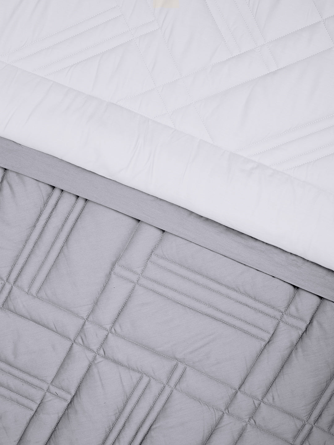 Snow white Bedding Set