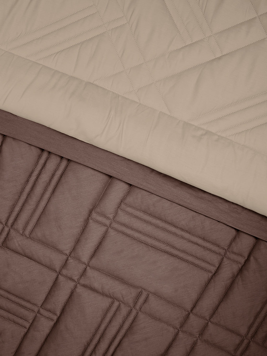TRELLIS-SAND-PINE CONE DOUBLE COMFORTER BEDDING SET