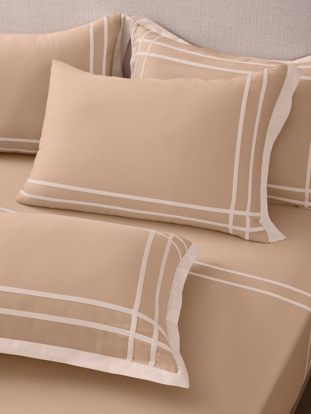 CLASSICO-ALMOND-PEARLED IVORY DOUBLE DUVET COVER SET