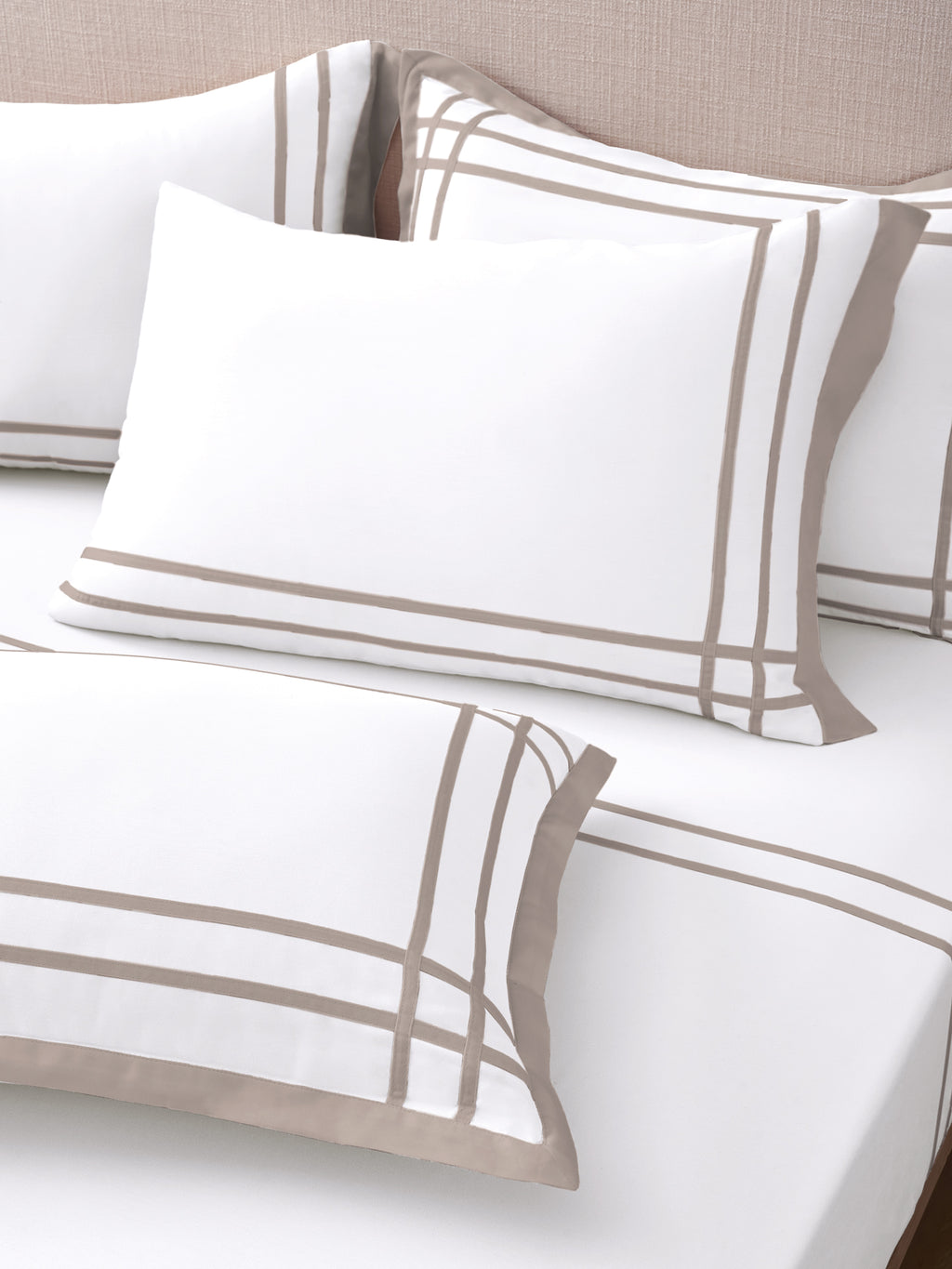 CLASSICO-BRIGHT WHITE-PUMICE STONE DOUBLE DUVET COVER SET