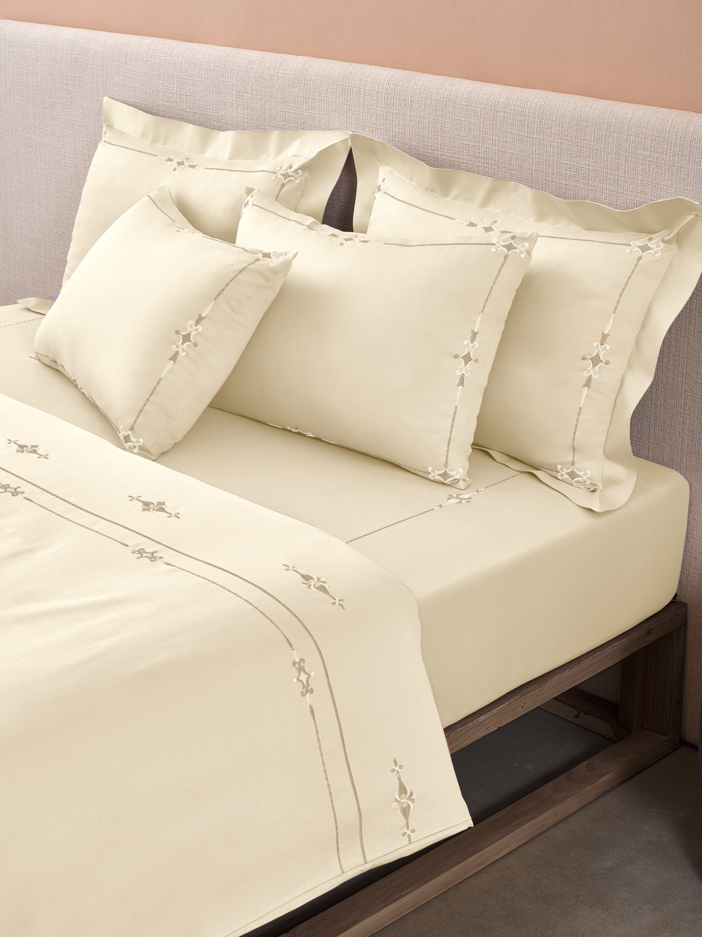 ELENOR-CLOUD CREAM DOUBLE DUVET COVER SET