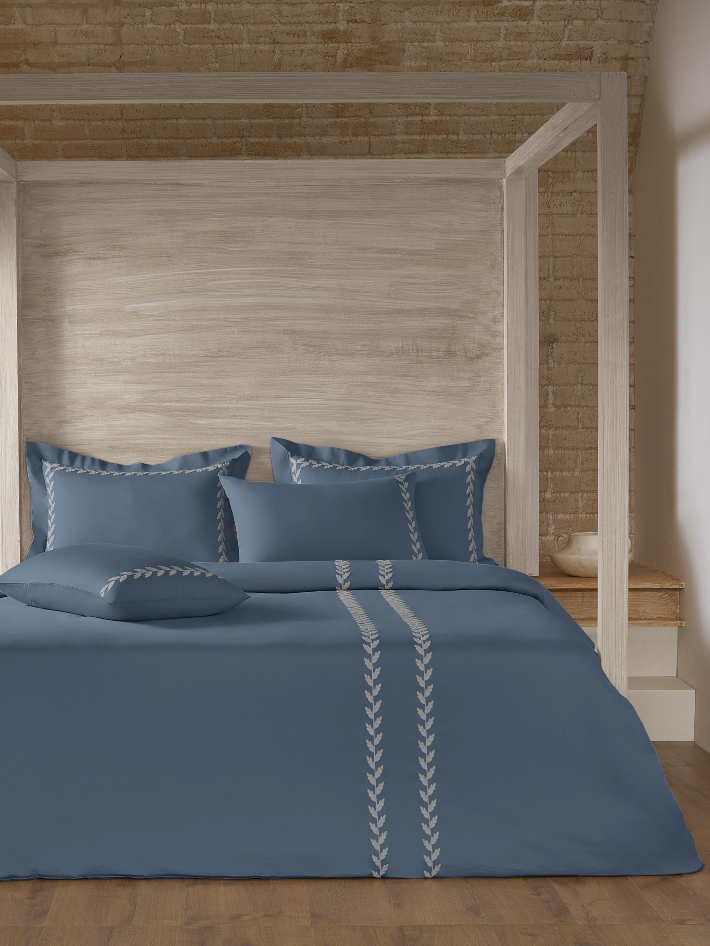 MELLOW-BLUE MIRAGE DOUBLE DUVET COVER SET