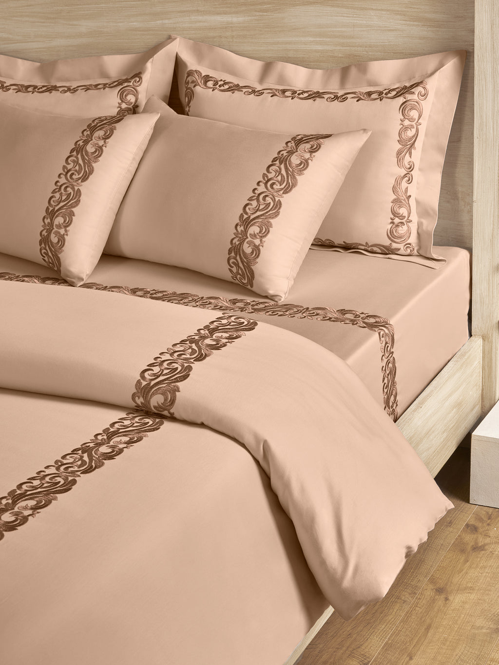 SCROLLIS-ALMOND KING BED SHEET SET