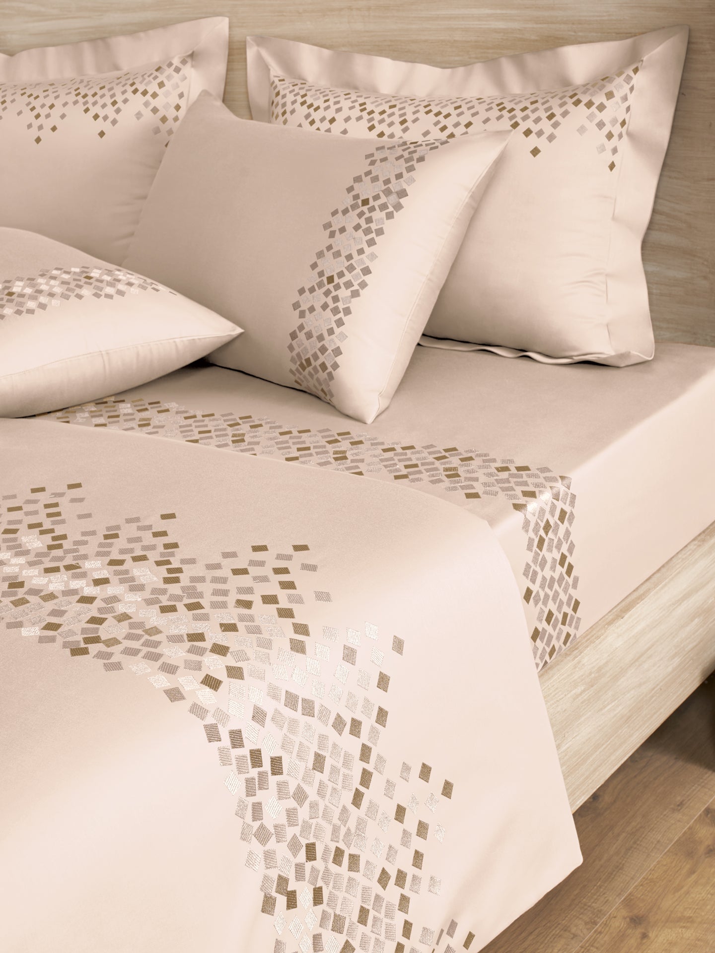 SPECKLE-PEARLED IVORY DOUBLE DUVET COVER SET
