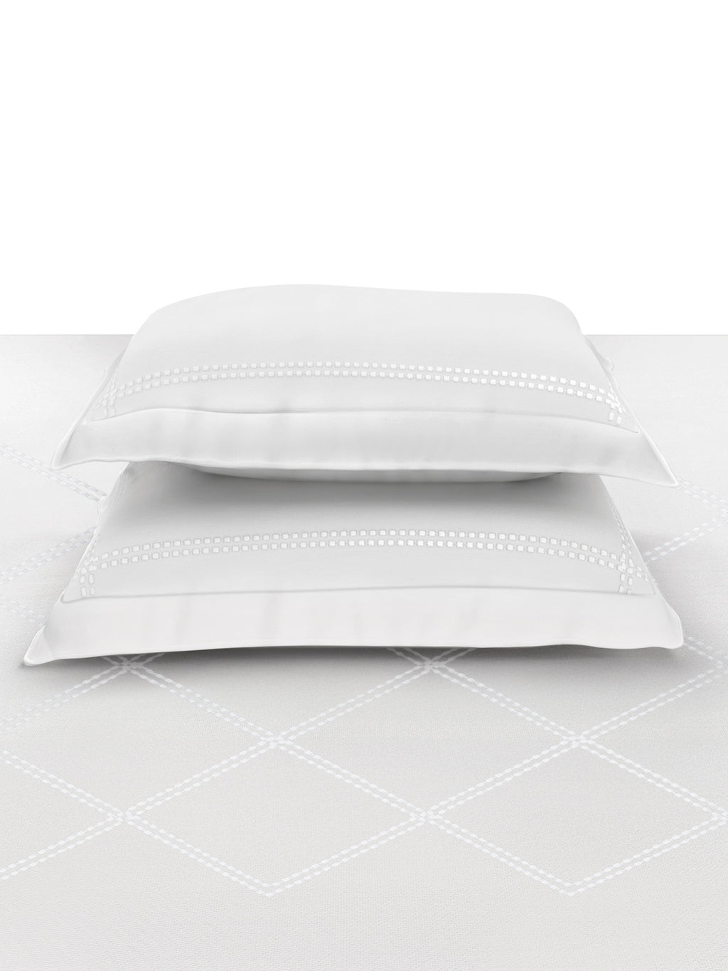 LUMA-BRILLIANT WHITE KING BED SHEET SET