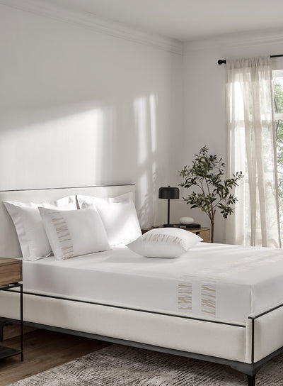 TERRA-BRILLIANT WHITE KING BED SHEET SET