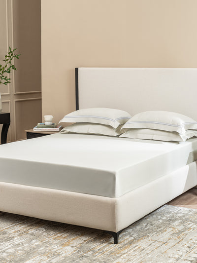 STELLAR-BRIGHT WHITE KING BED SHEET SET
