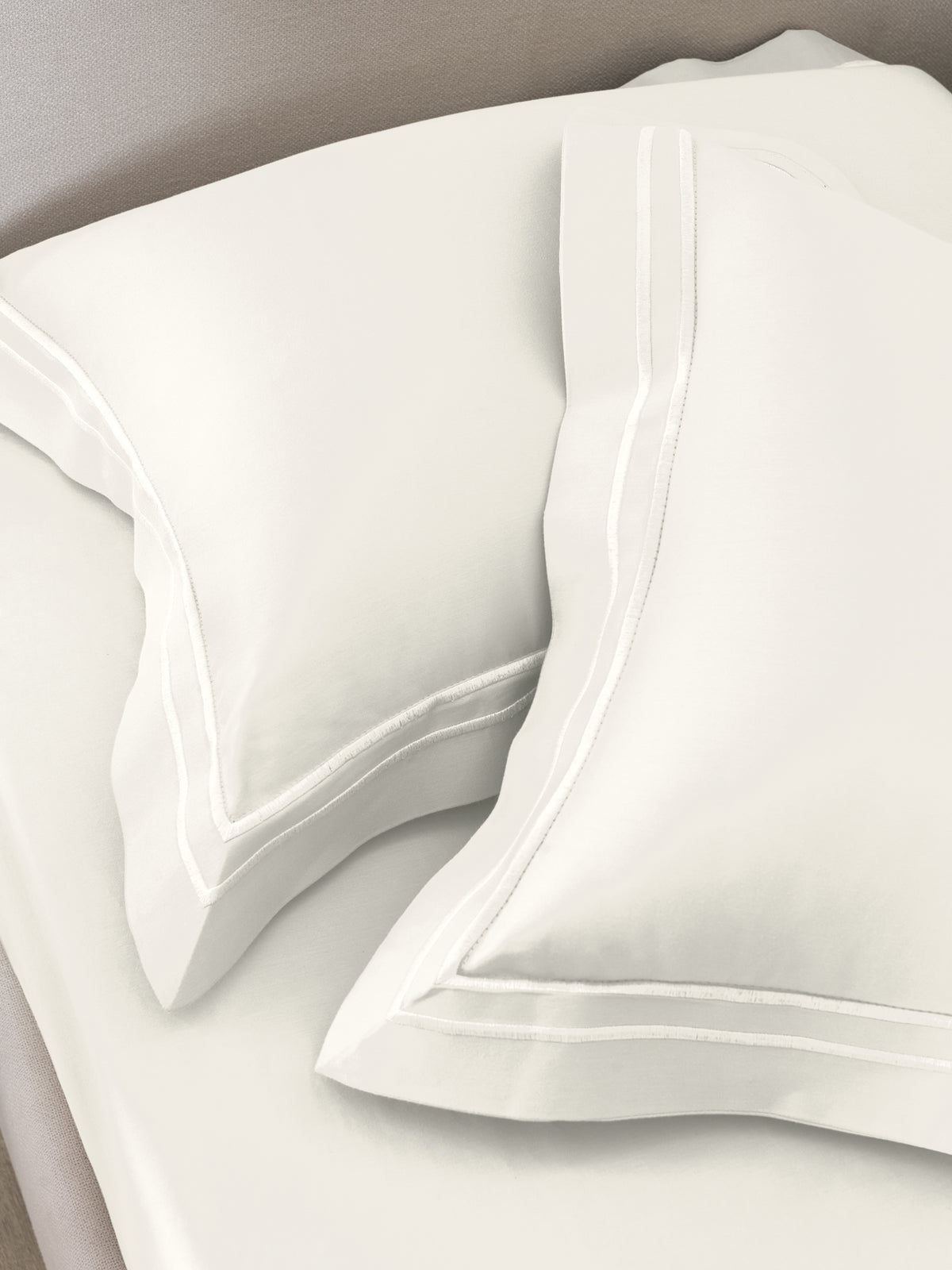 IVORY PILLOW COVER