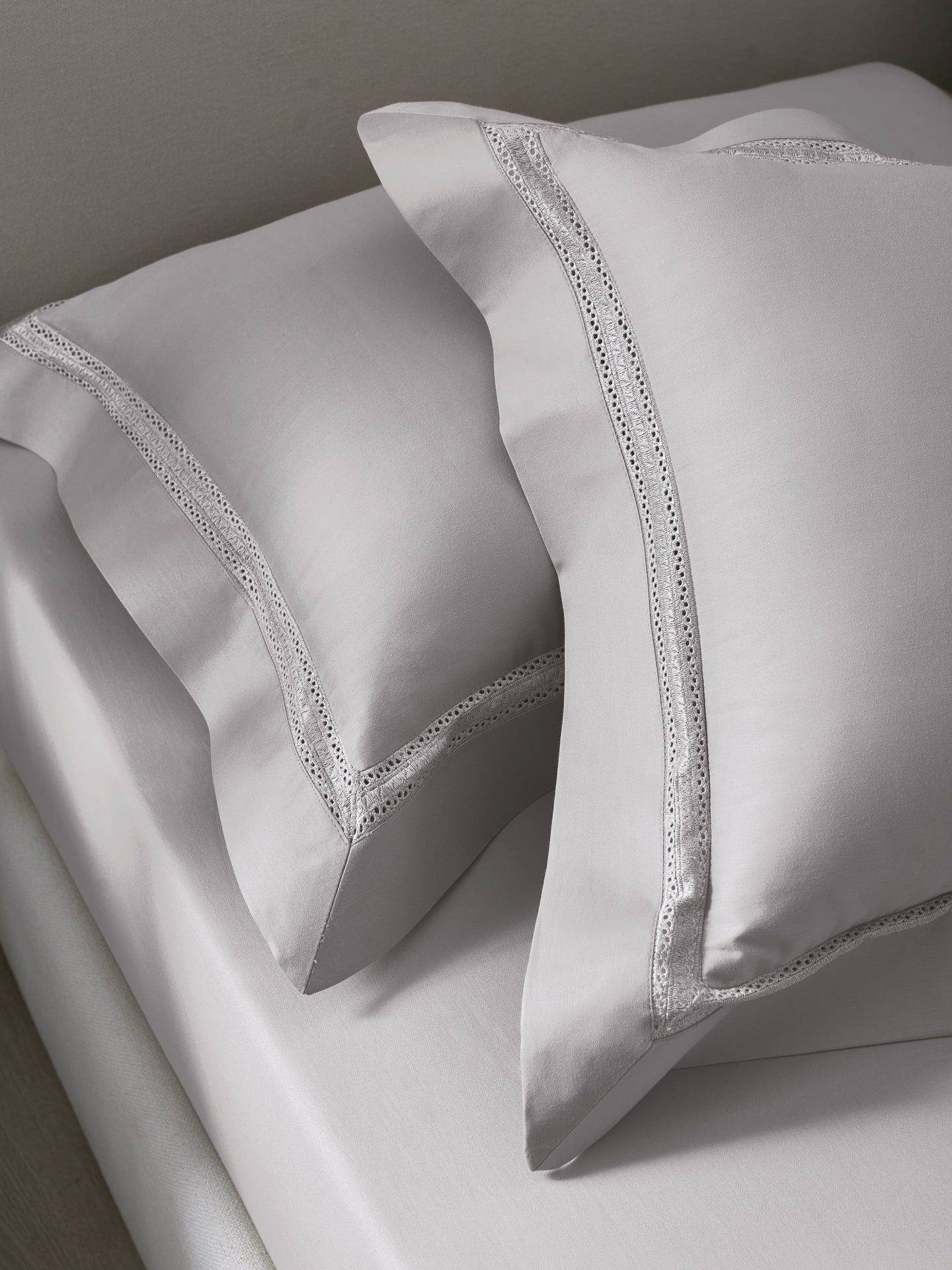 QUIET GREY PILLOW COVER