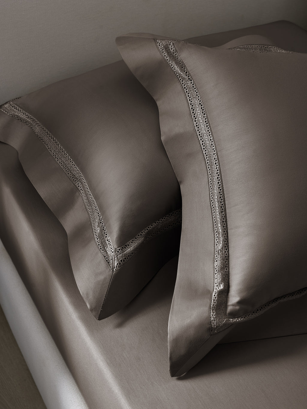 CHARCOAL KING BED SHEET SET