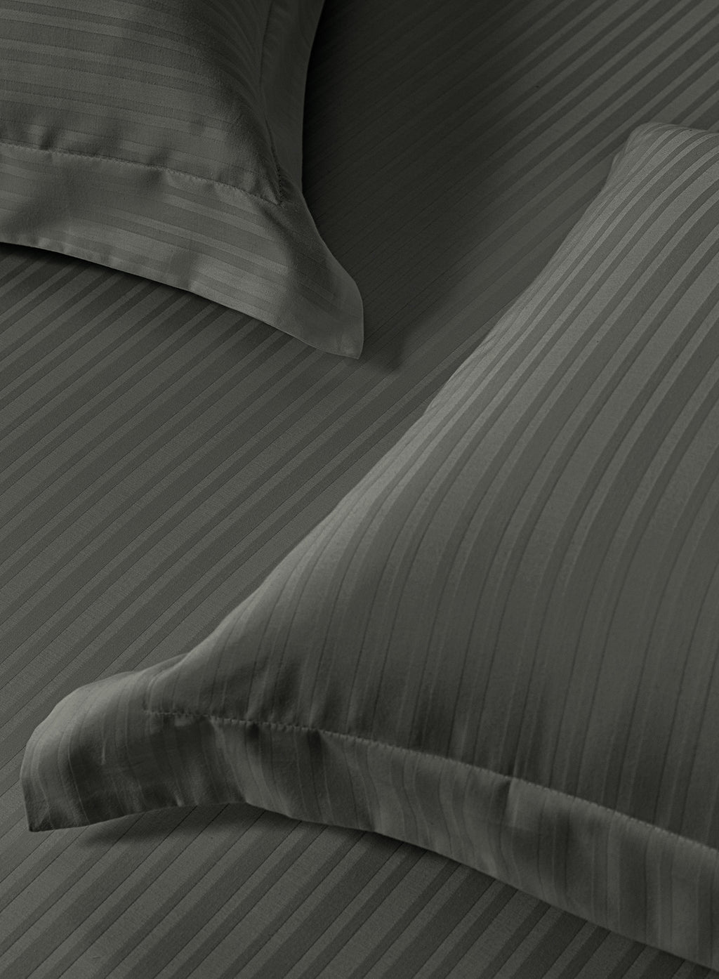 LINEA-CHARCOAL GREY KING BED SHEET SET