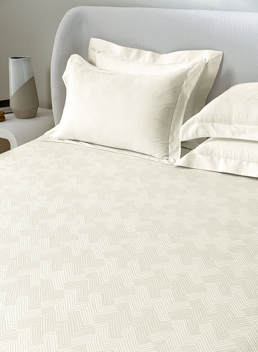 ECHO-BUTTERMILK KING BED SHEET SET