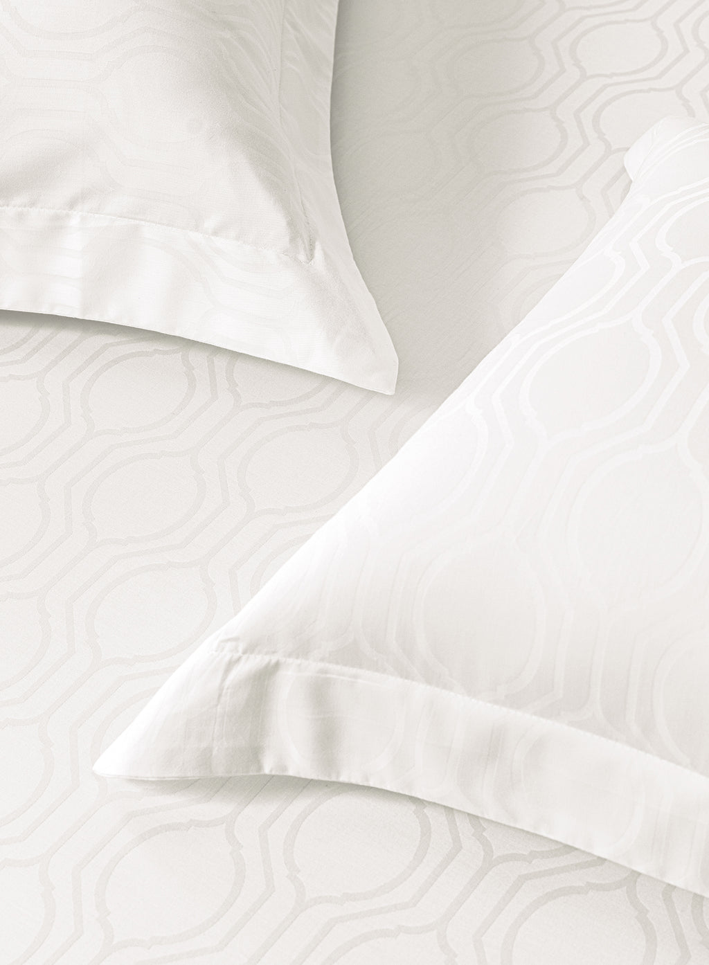 THEO-BRIGHT WHITE KING BED SHEET SET