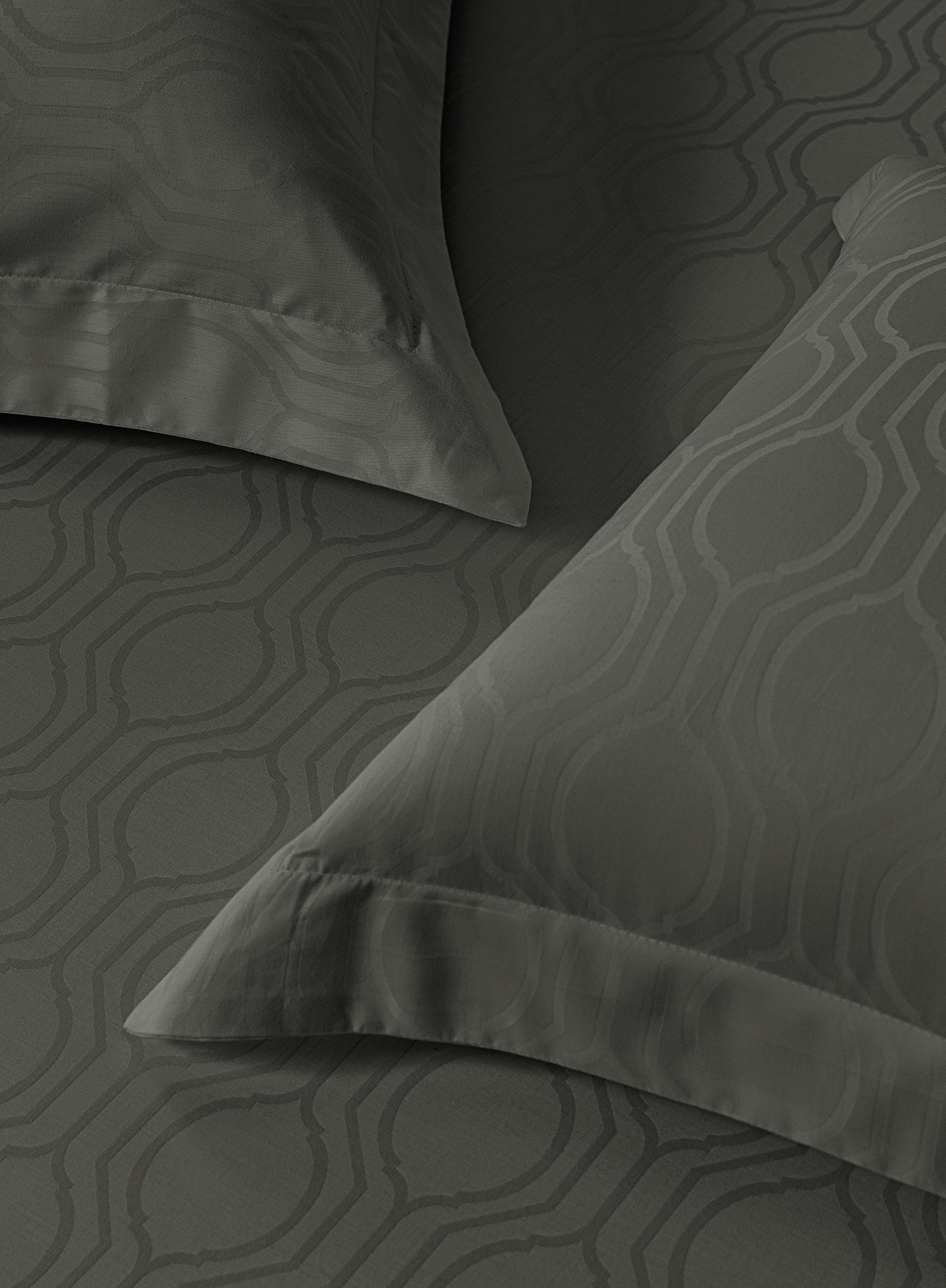 THEO-CHARCOAL GREY KING BED SHEET SET