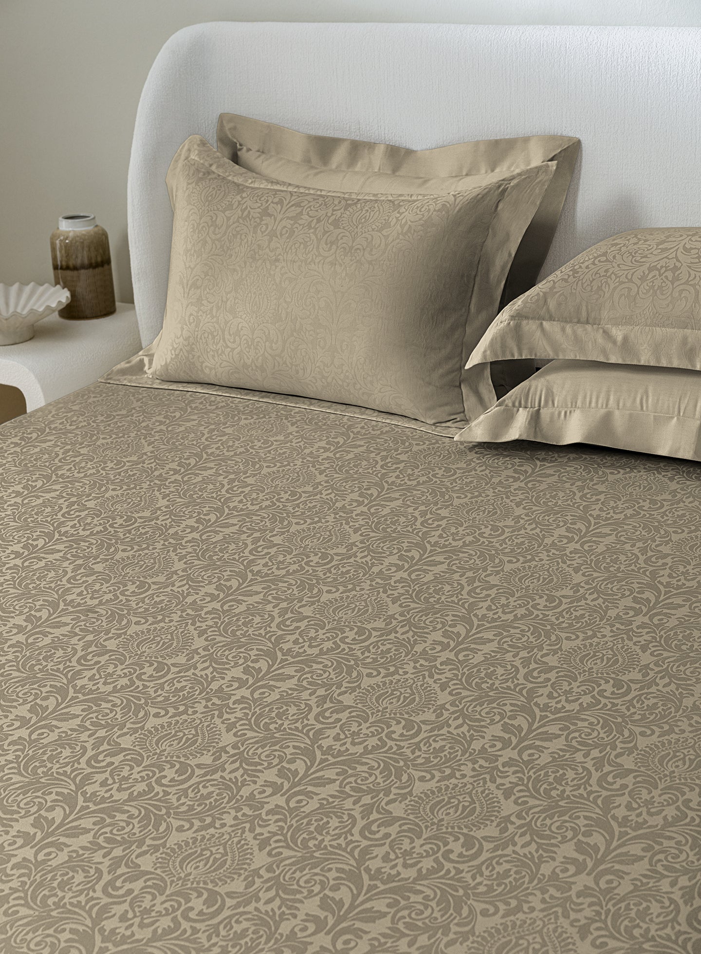 VALENCIA-ROASTED CASHEW KING BED SHEET SET