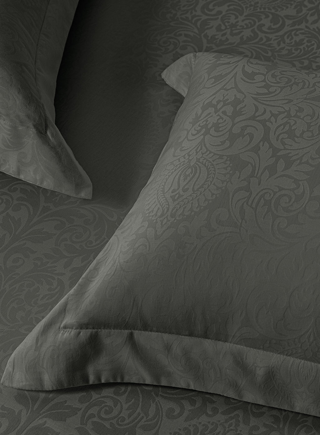 VALENCIA-CHARCOAL GREY KING BED SHEET SET