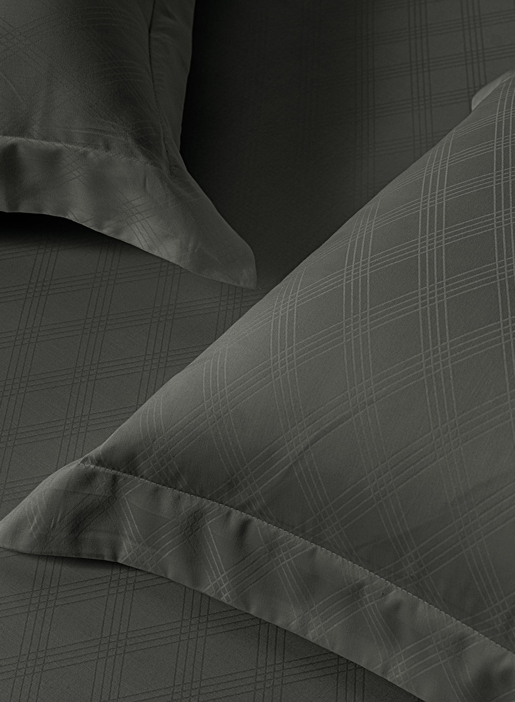 ARCADIA-CHARCOAL GREY KING BED SHEET SET