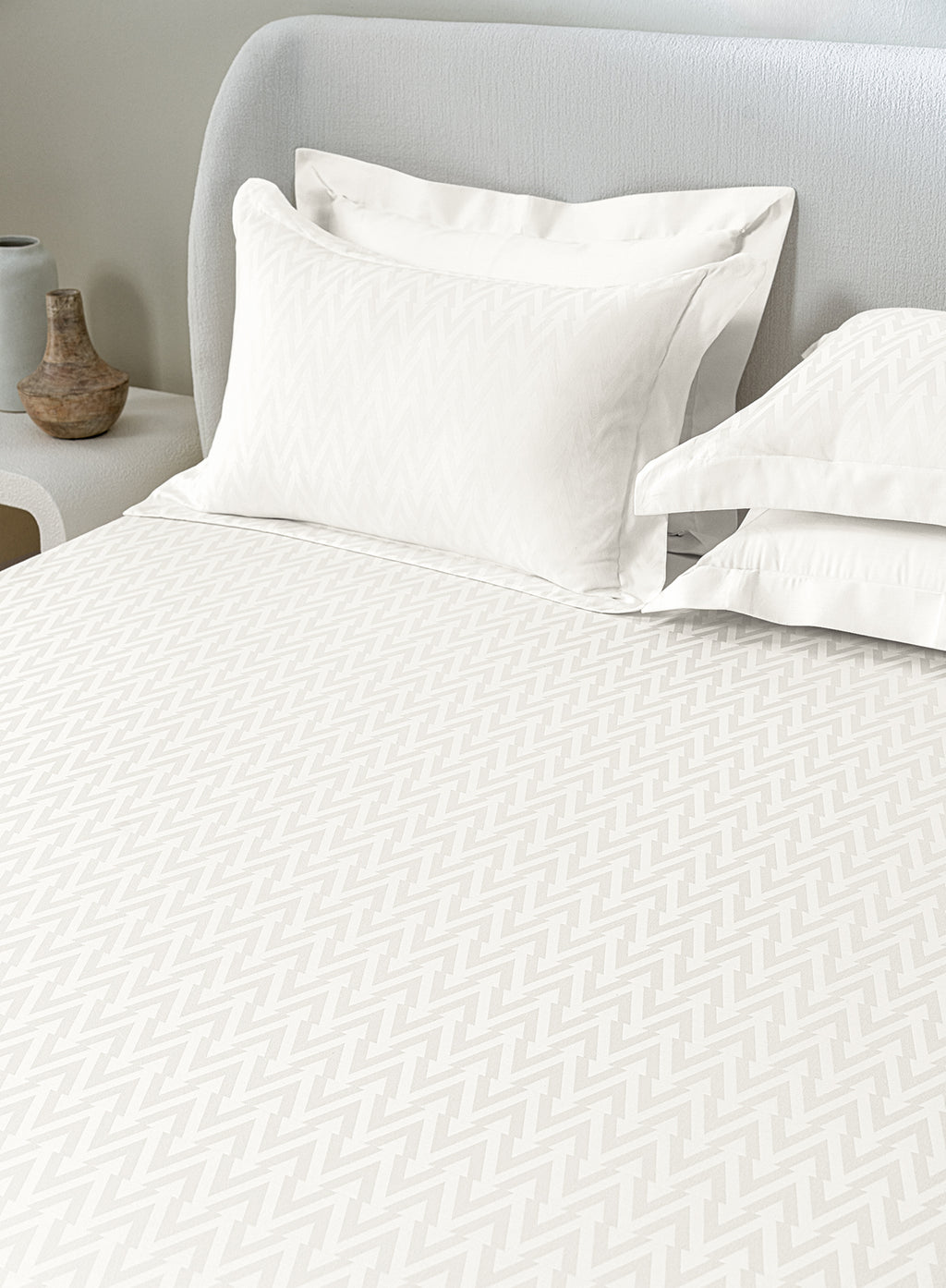 MILO-BRIGHT WHITE KING BED SHEET SET