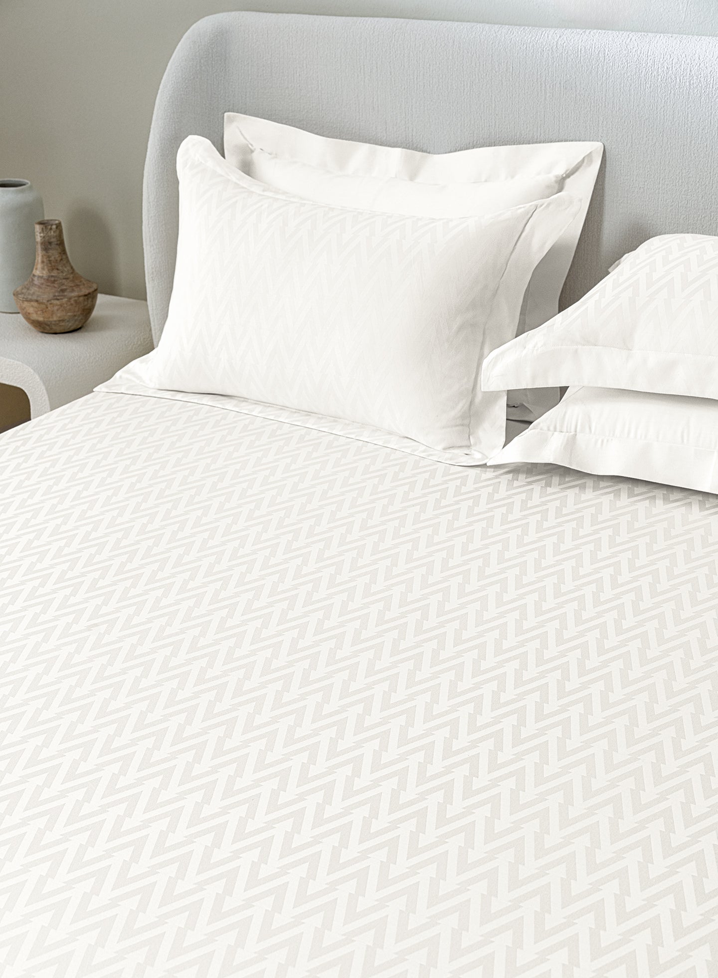 MILO-BRIGHT WHITE KING BED SHEET SET