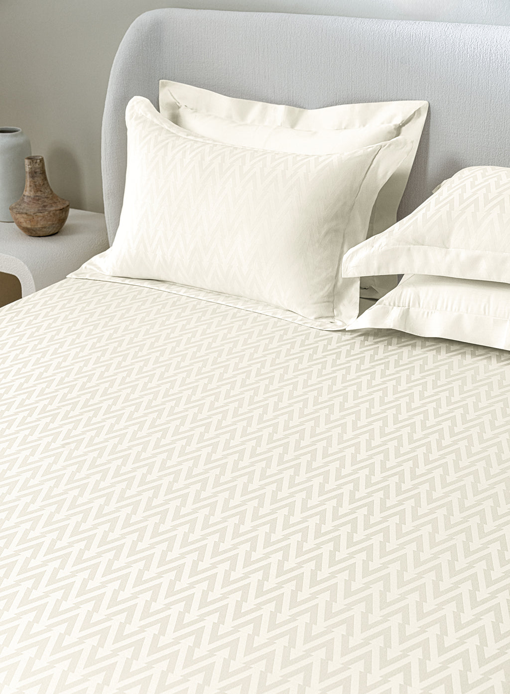 MILO-BUTTERMILK KING BED SHEET SET