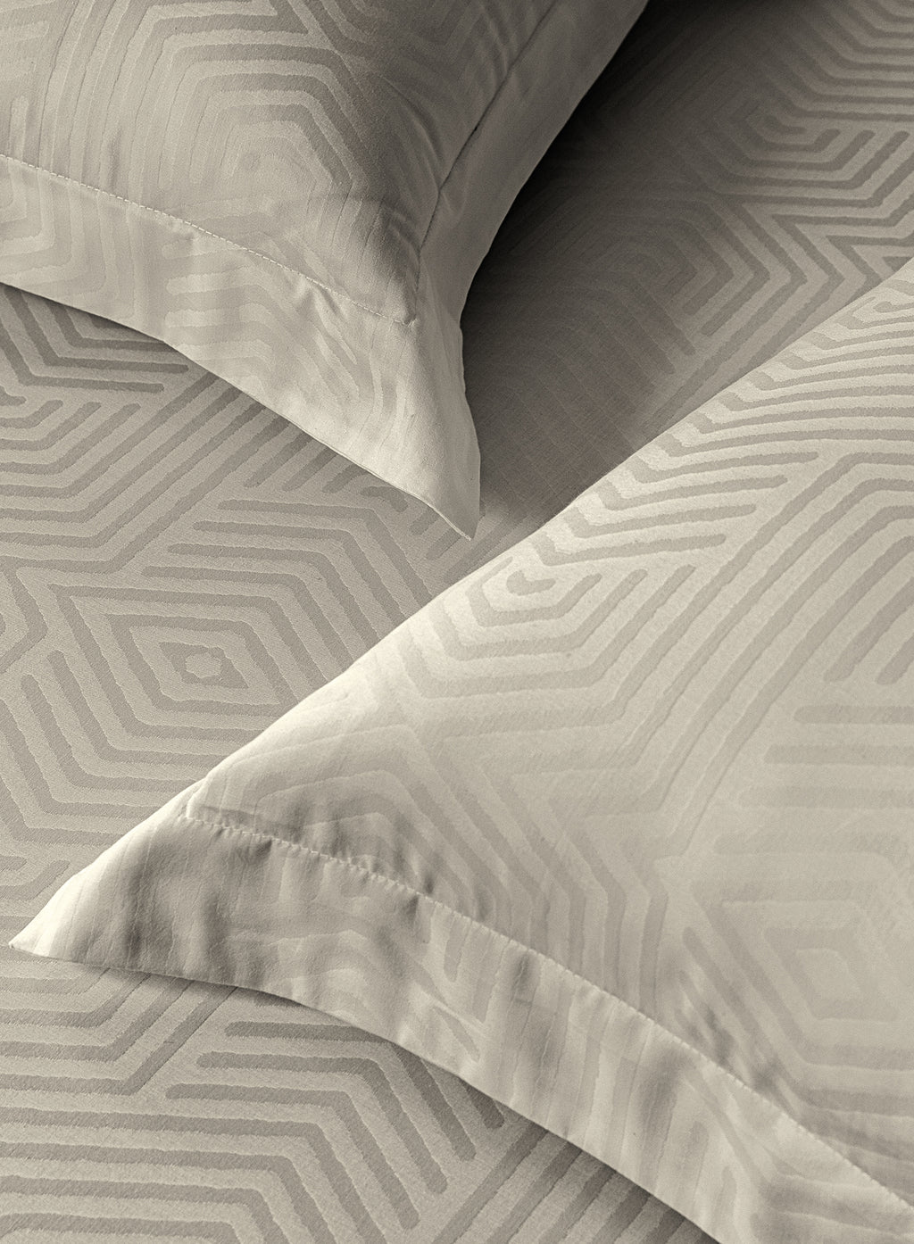 TESSA-MOONSTRUCK KING BED SHEET SET