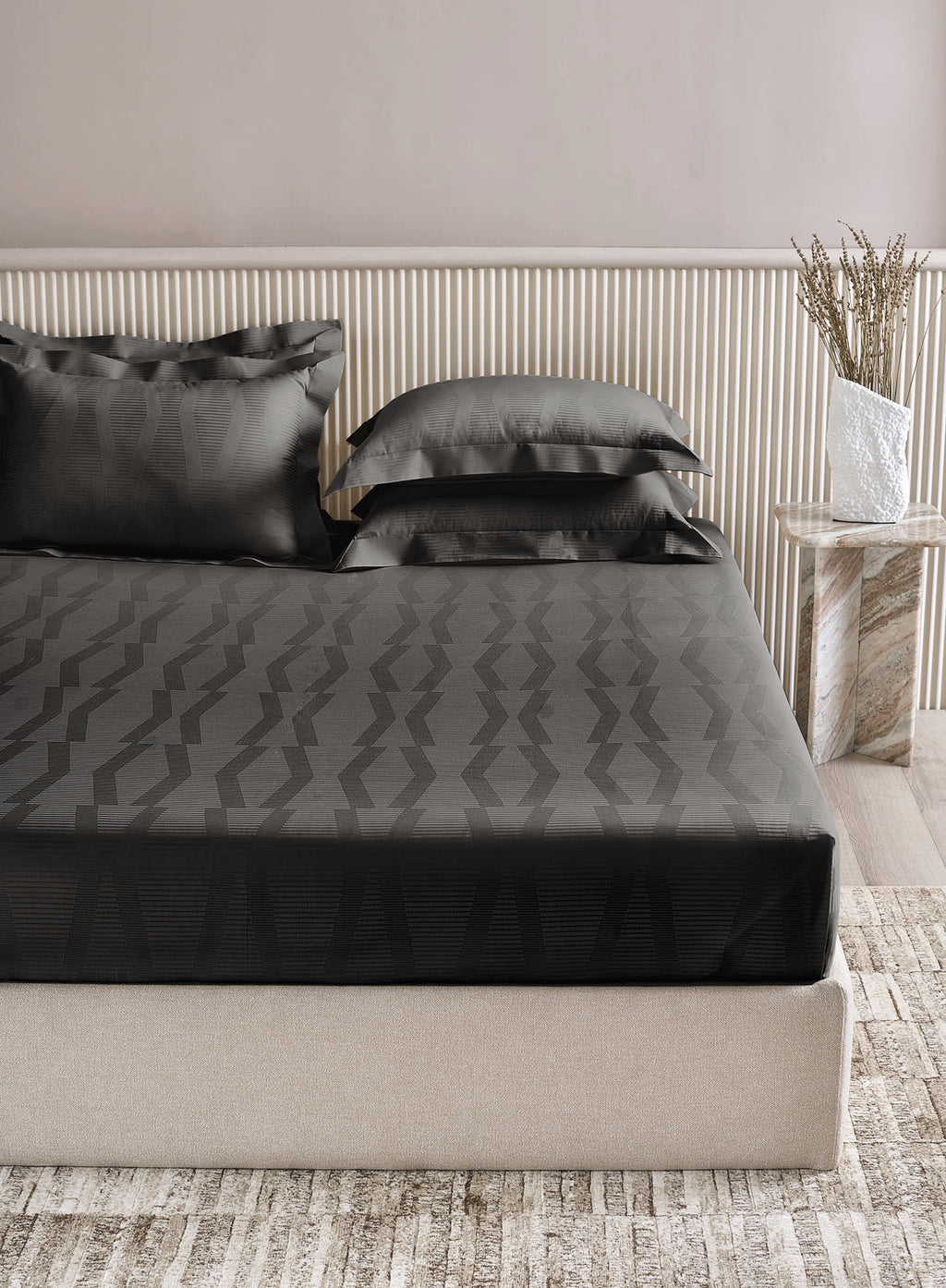 STREAK-CHARCOAL GREY KING BED SHEET SET