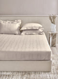 STREAK-TURTLE DOVE KING BED SHEET SET