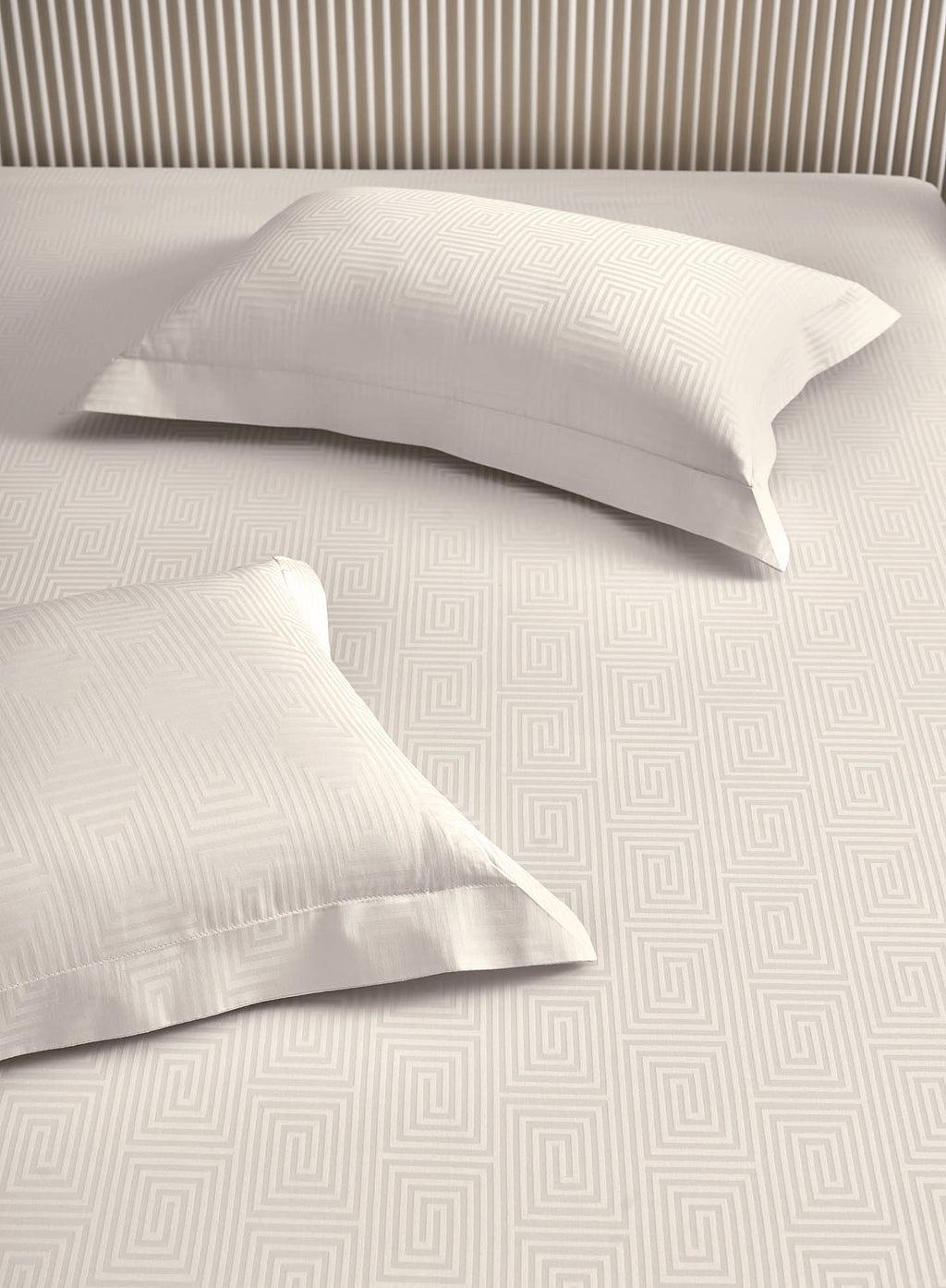 RAVEL-BRIGHT WHITE KING BED SHEET SET