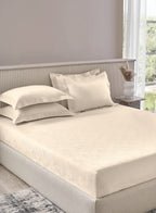 GRAFITTI-BUTTERMILK KING BED SHEET SET