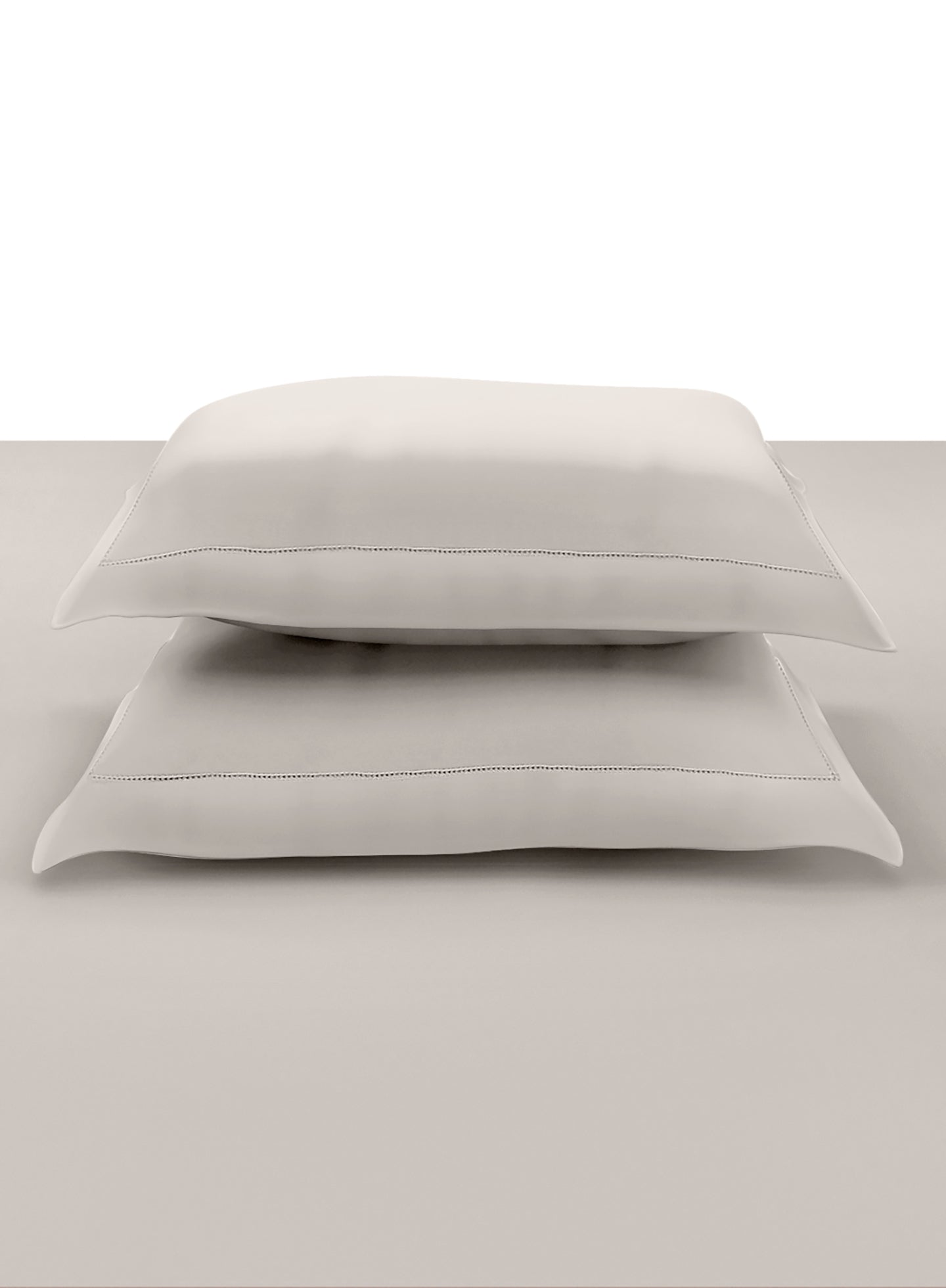 RUSKIN-LIGHT SILVER KING BED SHEET SET