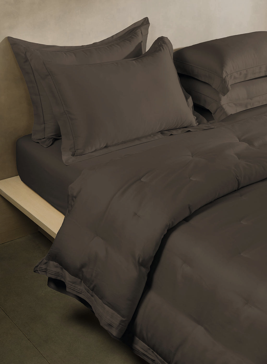 Premium Chocolate Chip Bedding