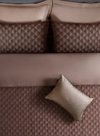 INDIENNE-FUDGESICKLE-WARM TAUPE BEDDING GIFT SET