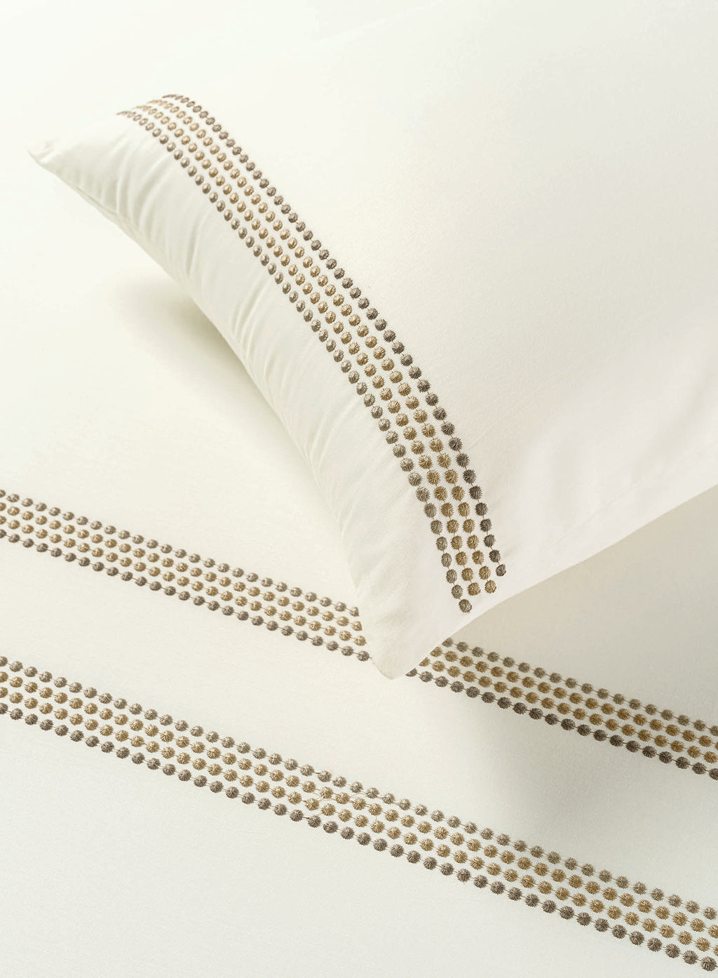 FLYNN-STAR WHITE-SAFARI KING BED SHEET SET