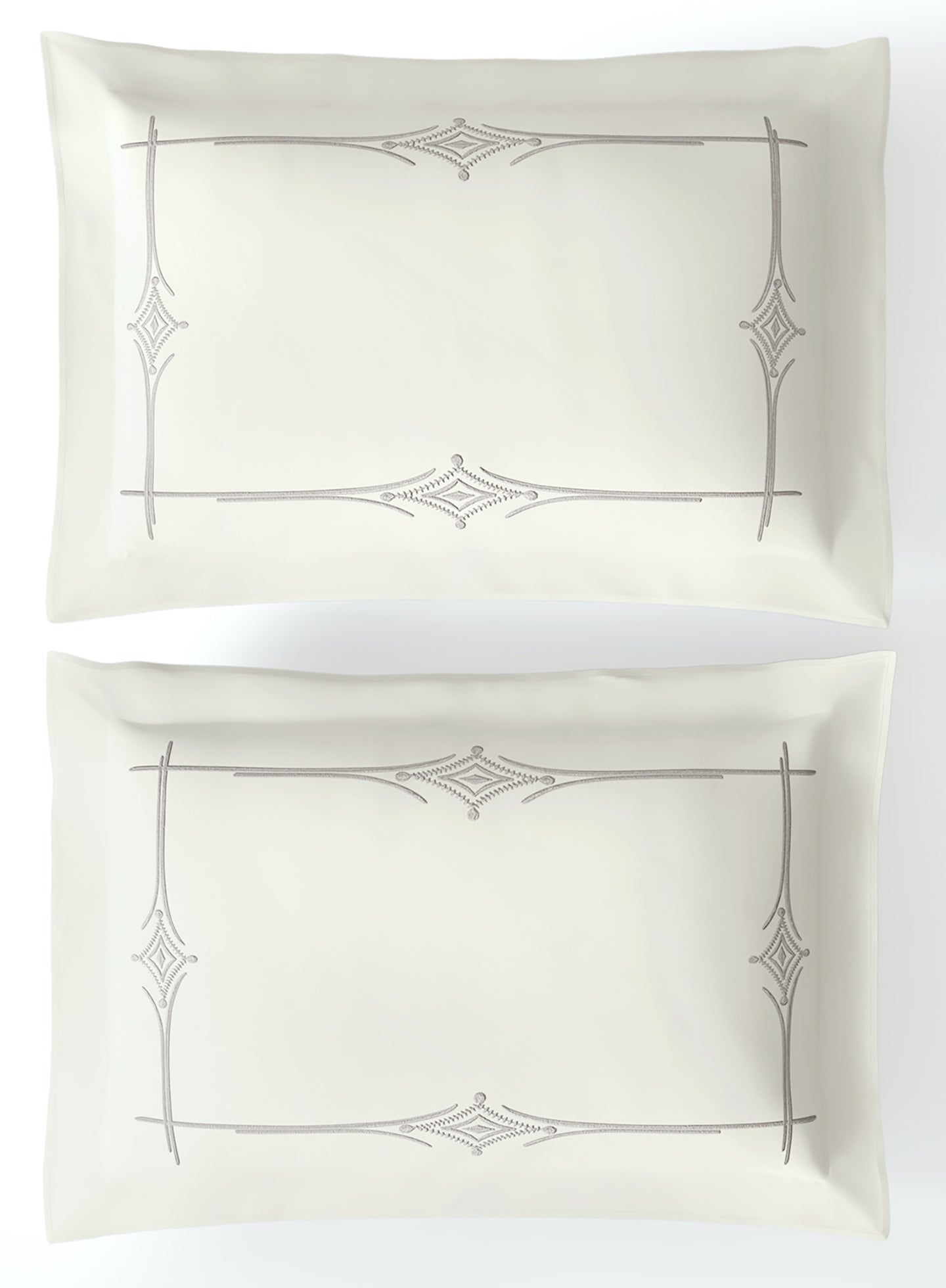 KELSEY-STAR WHITE-CHROME KING BED SHEET SET