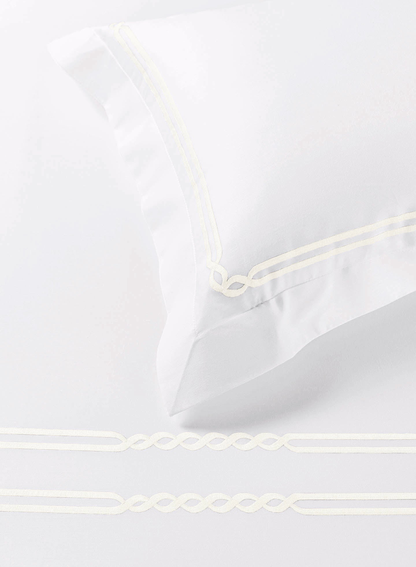 HAMLIN-BRILLIANT WHITE-PRISTINE KING BED SHEET SET