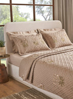 WILDSPRIG-TAUPE BEDDING GIFT SET